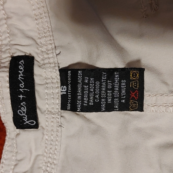 Jules & James Women's Cargo Shorts - Picture 5 of 9